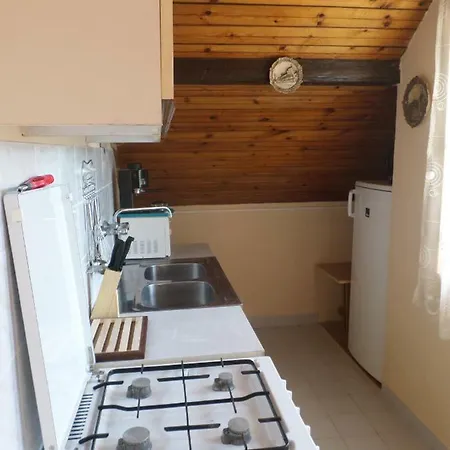 Ibolya Apartman *