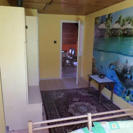 Ibolya Apartman Apartment Velence