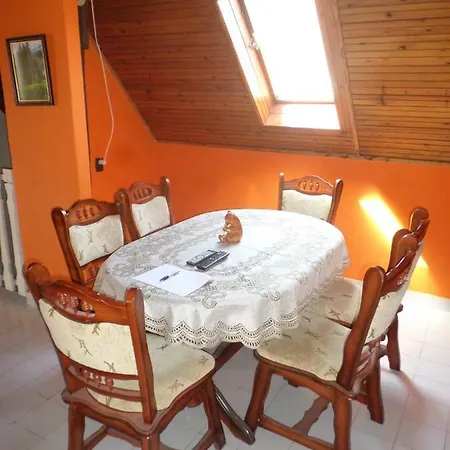 Ibolya Apartman